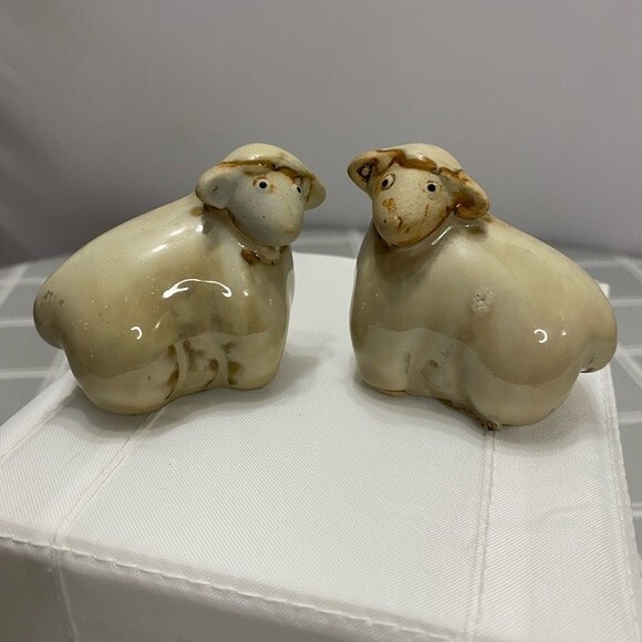 Whimsical Small Pottery Sheep Figurines Ewe Lamb Farmhouse Farm Animal Barnyard - Picture 2 of 8